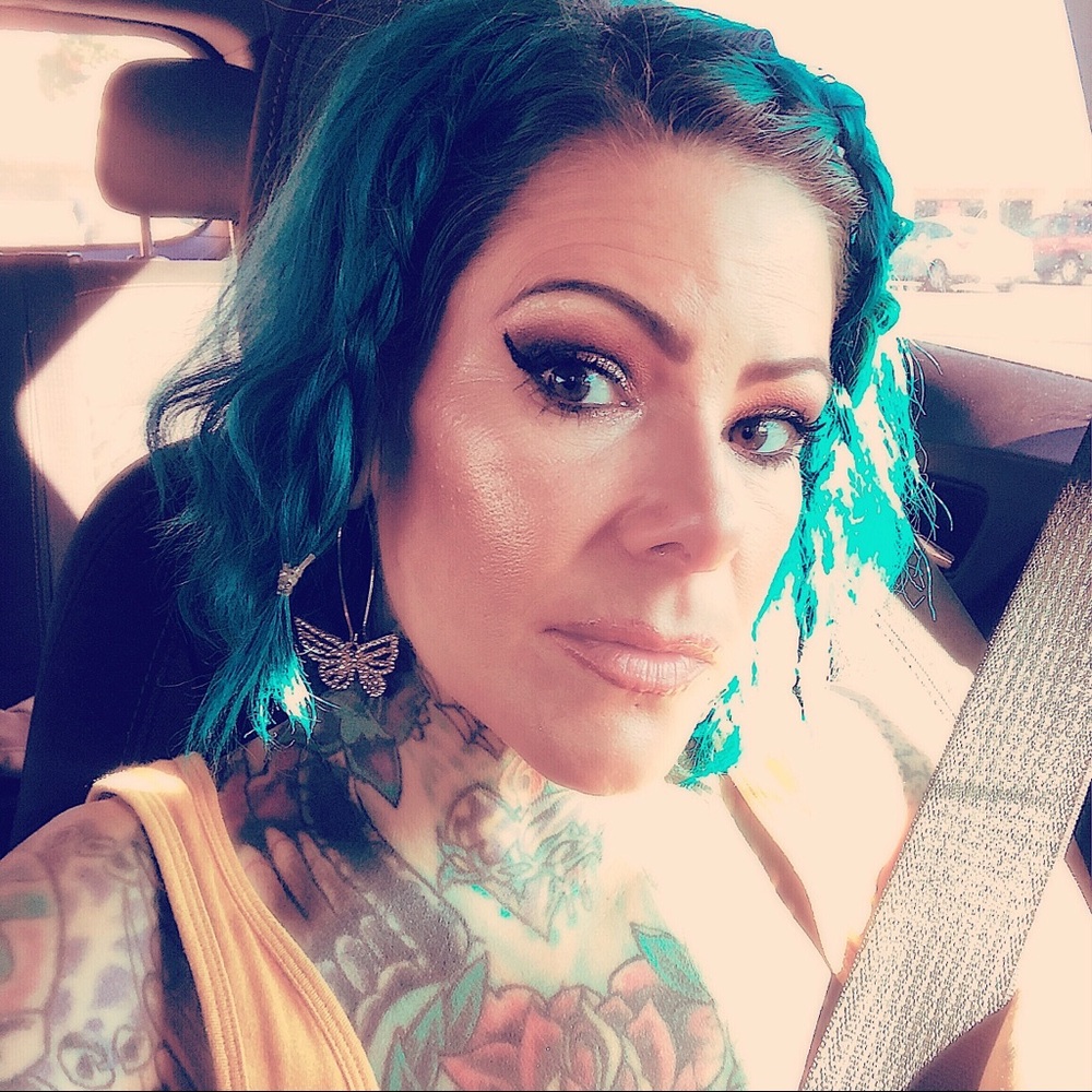 Meet your Posher, Josette